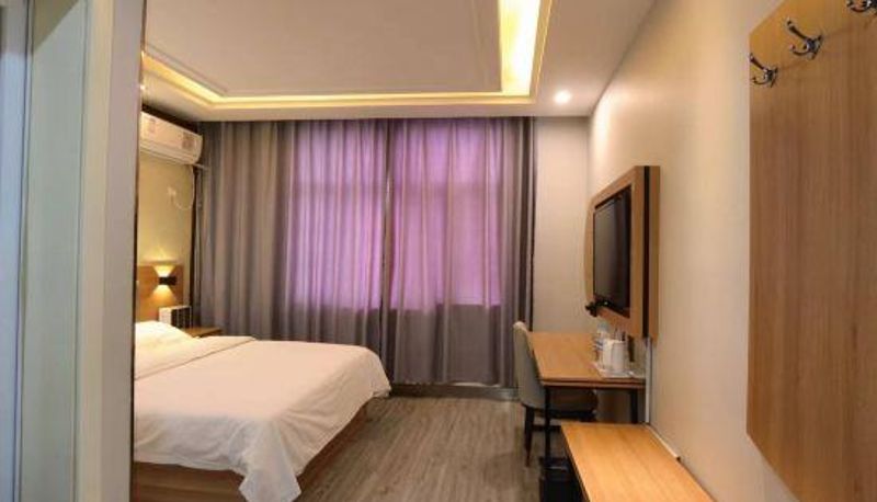 Chambre - Home Alliance Huayi Hotel (Jinan Kaiyuan Street store)