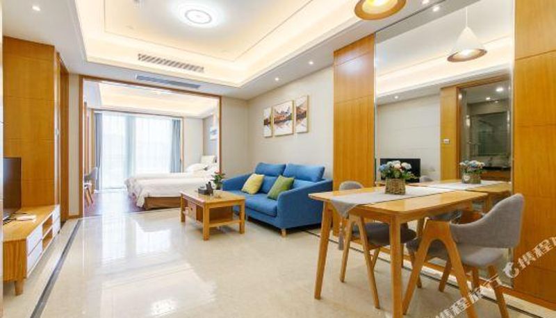 Camera - Jinan LOK Yuen Eight Hotel apartment
