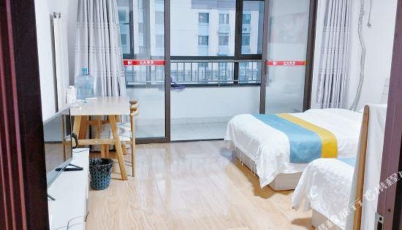 Chambre - Chengyue Apartment (Jinan East High-speed Railway Station)