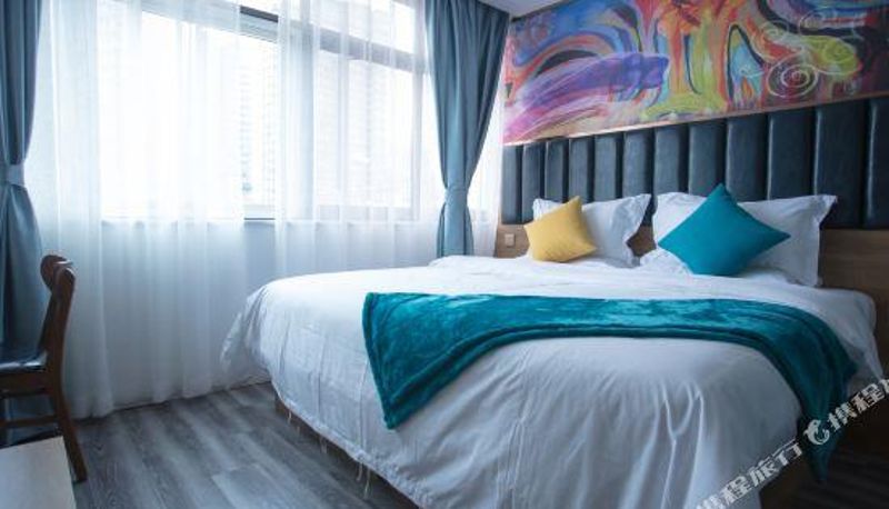Room - Puyi Select Hotel (Jinan shanshishan art store)