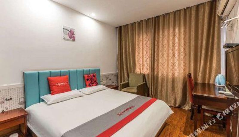 Camera - Qufu Tinglan Hotel