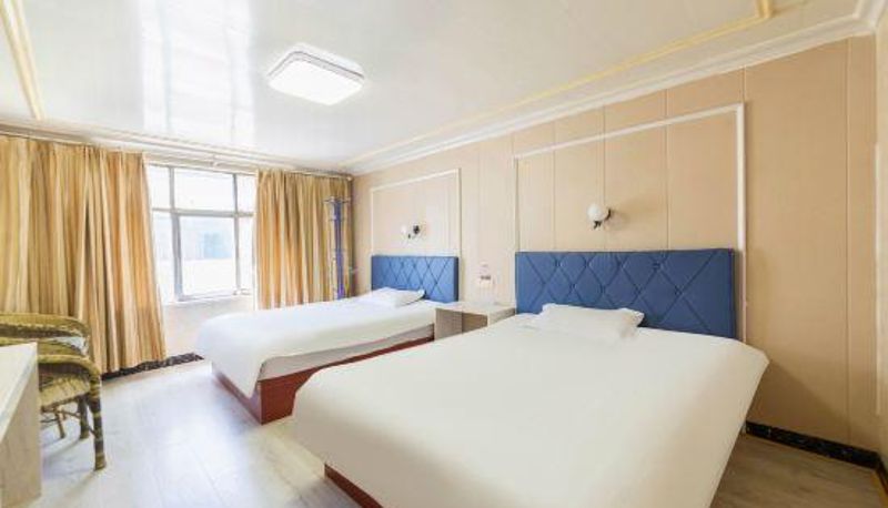 Widok wnętrza - Golmud Huaxia Hotel