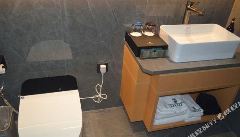 Camera - Hanzhong Gunai Art Hotel