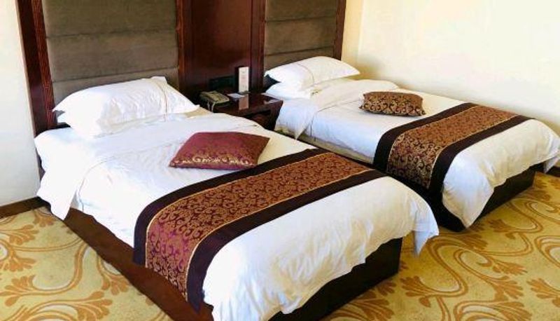 Camera - Zhong Shan Hotel