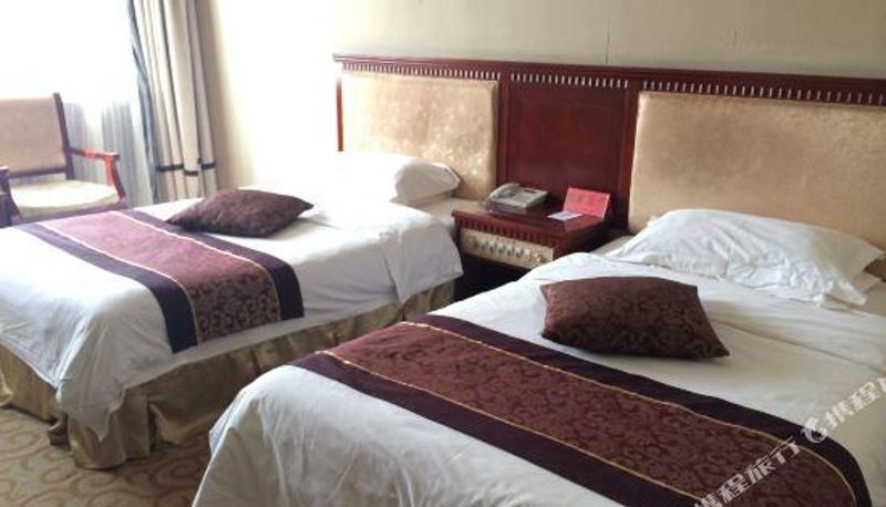 Camera - Zhong Shan Hotel