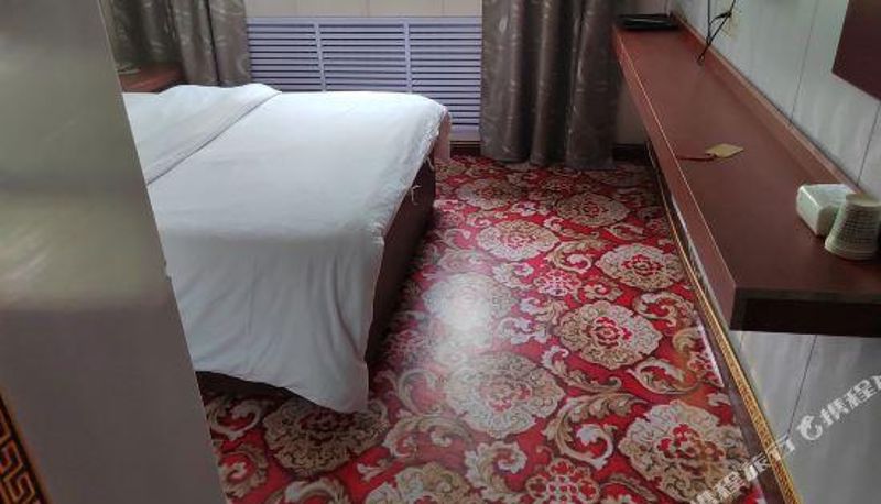 Pokój - Golmud Longhua Express Hotel