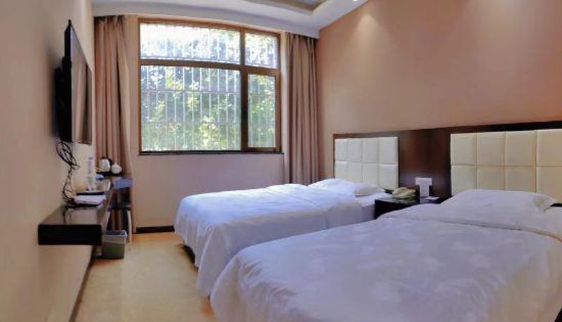 Pokój - JINTA HOTEL