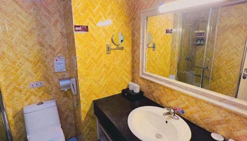 Camera - Getai Hotel (Baoji Railway Station Store)
