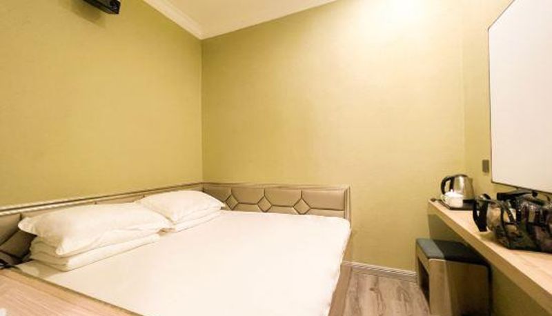 Zimmer - Yan'an Yanjing Cinema Hotel