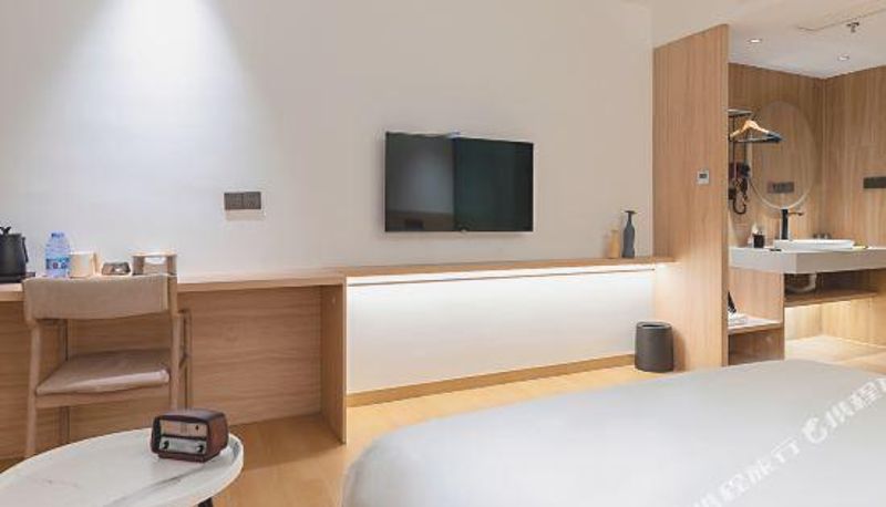 Camera - Lebo Hotel