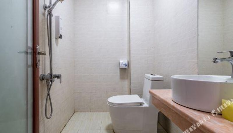 Zimmer - Jiahua Business Hotel (Danzhou Summer Plaza Store)
