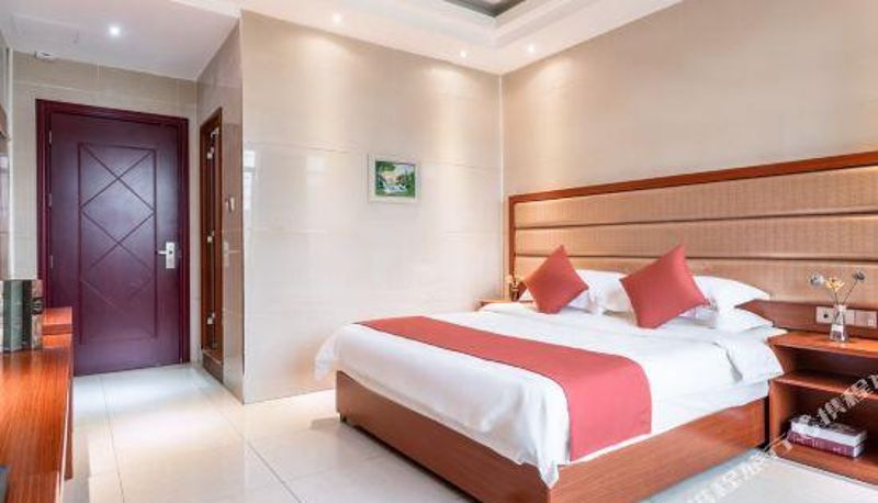 Zimmer - Jiahua Business Hotel (Danzhou Summer Plaza Store)