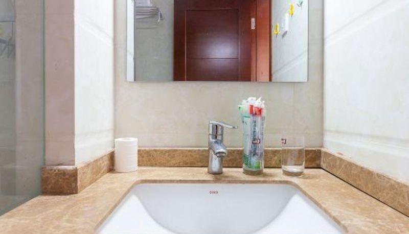 Room with sea view - Sugar Search Ocean View Apartment