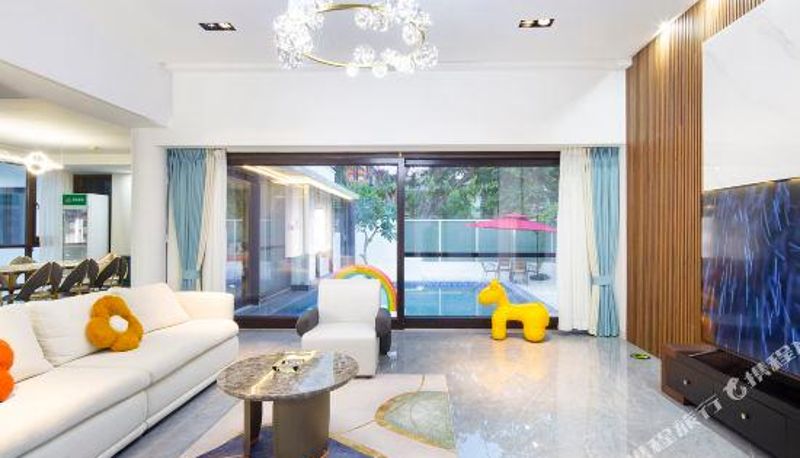 Vista interna - Sanya Binhai Holiday Villa