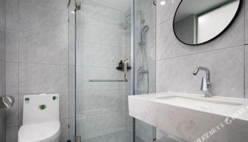 Camera - Tianhaocheng Business Hotel
