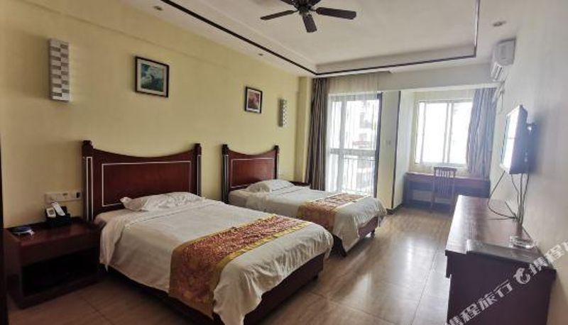 Room - xinxinghuayuanjiudian