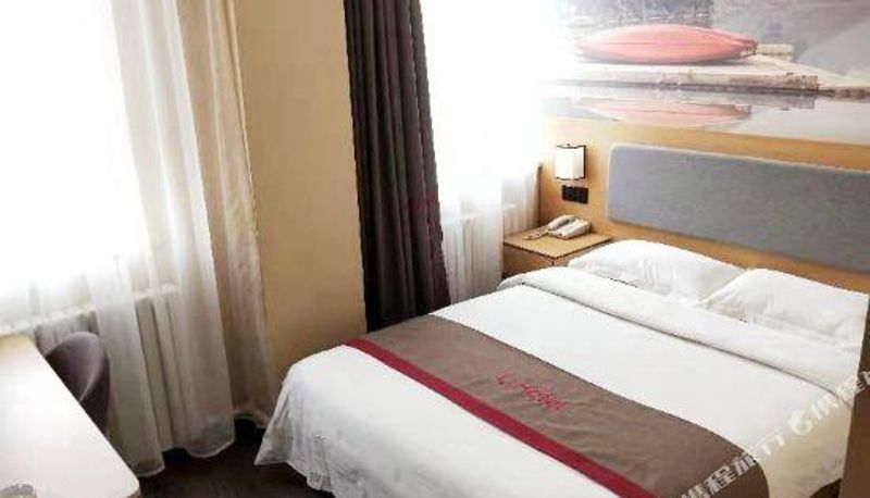 Camera - Thank U Hotel (Gaochang North Road)