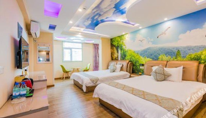 Camera - Green Valley Hotel (Guiyang Longdongbao Airport Store)