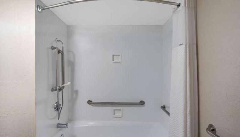 Zimmer - Baymont by Wyndham Murfreesboro