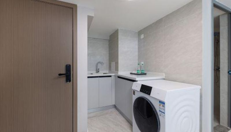 Camera - Mandi International Apartment (Guangzhou Yuzhugang Sanxi Metro Station)