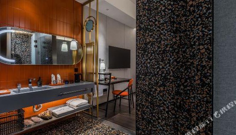 Room - Pacaren Hotel
