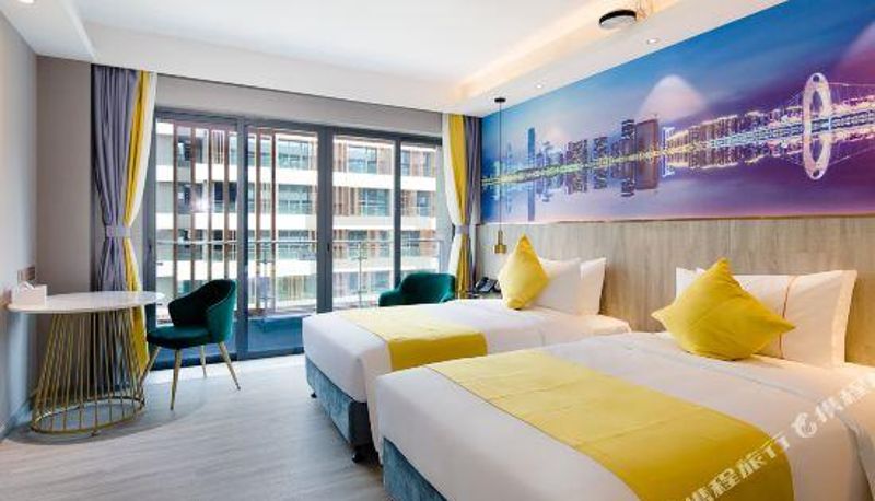 Camera - Fantasy Garden Hotel