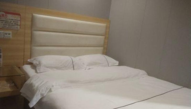 Kamer - Junhui Hotel