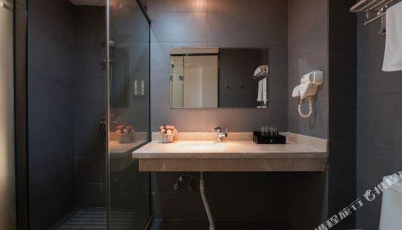 Camera - Lvyuan Boutique Hotel (Guangzhou Tianhe Wisdom City Metro Station)