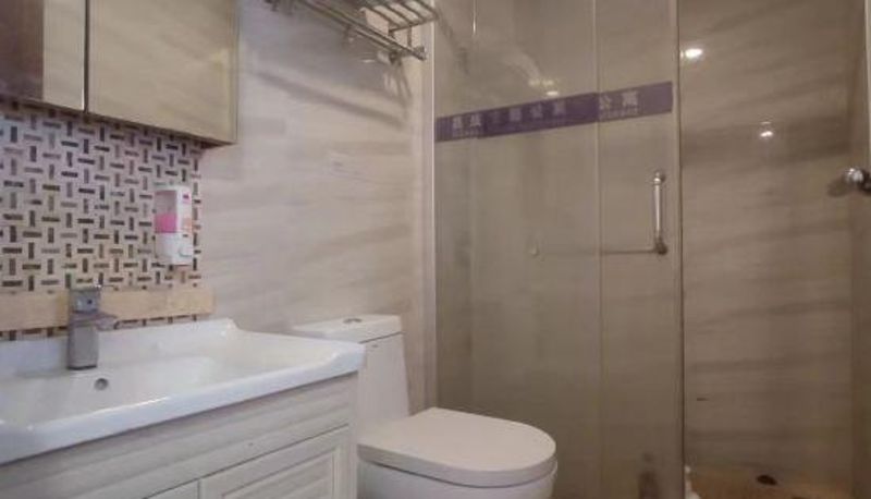 Zimmer - Lvxing Theme Apartment (Zhuhai Chengfeng Shuijingzuo)