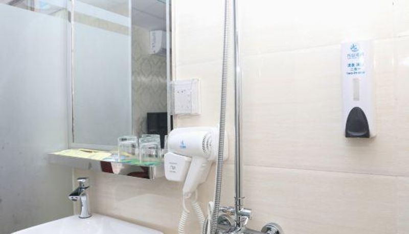 Camera - Wanshan Hotel