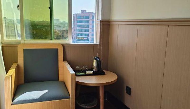 Camera business - Yimei Business Apartment