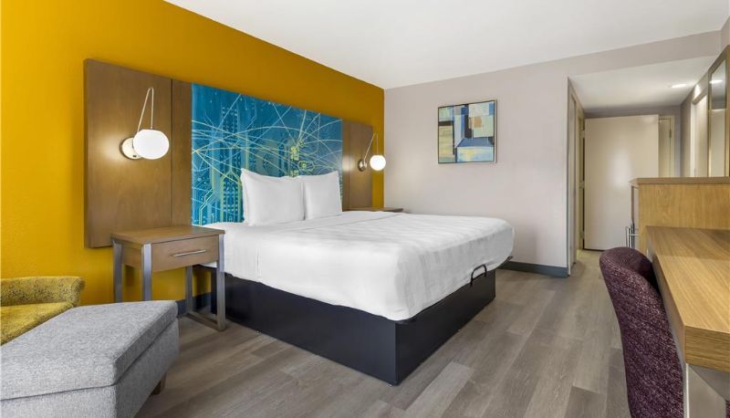 Habitación - Best Western Plus Raleigh Crabtree Valley Hotel