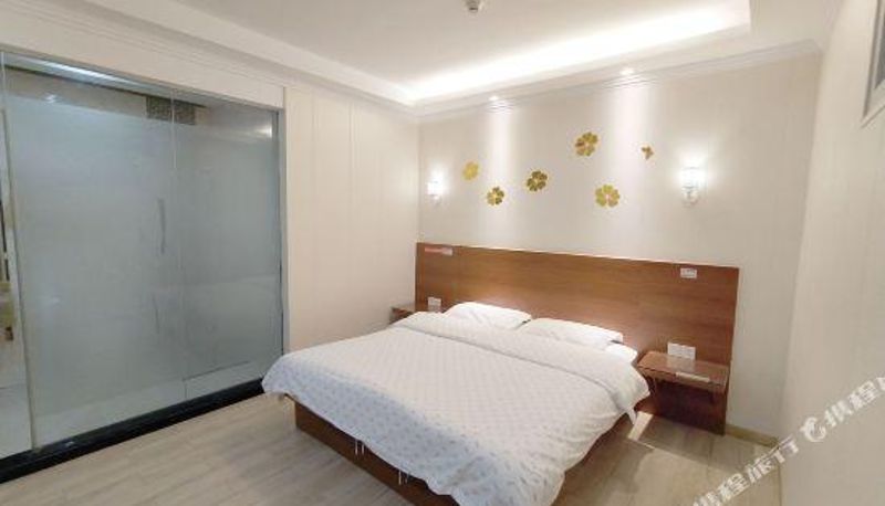 Chambre - Donggang Hotel