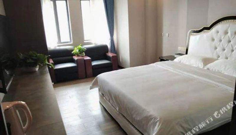 Room - Chengdu Style Sunshine Hotel