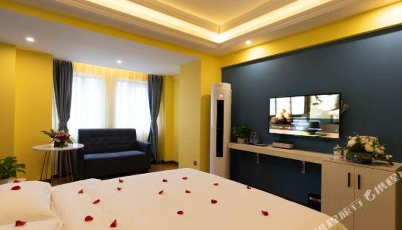 Room - Chengdu Style Sunshine Hotel