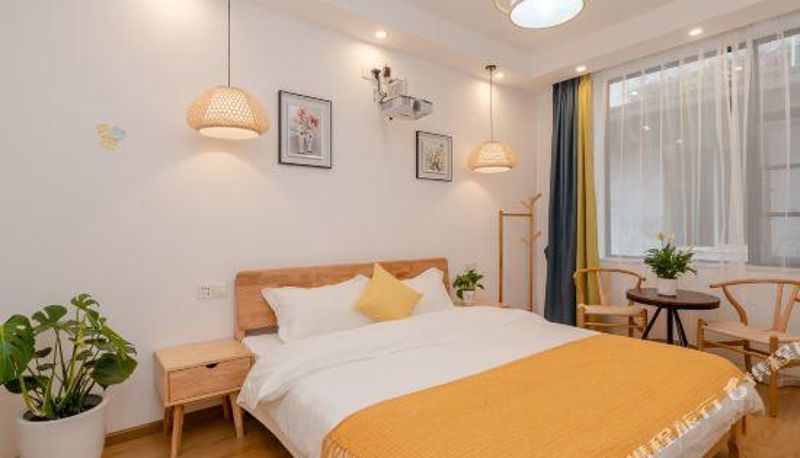 Habitación - Need You  HOTEL