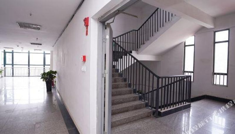 Recepcja - Chengdu Changde Business Hotel