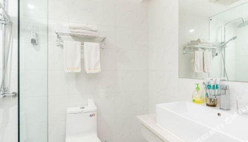 Room - Xiaopingguo Theme Hotel