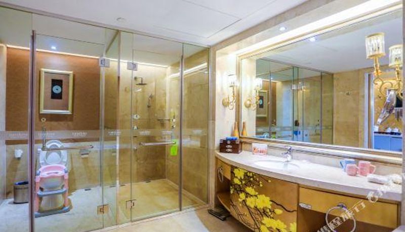 Pokój typu family - Sunshine Hotel & Resort Zhangjiajie