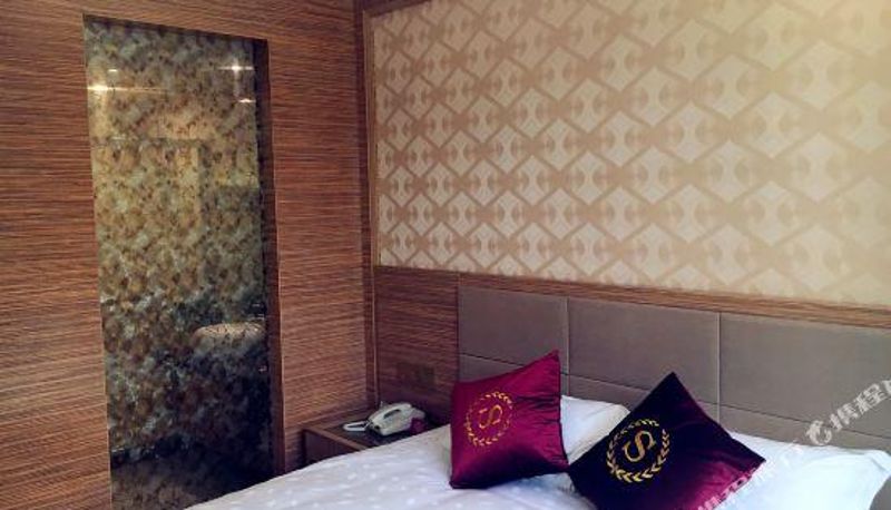 Zimmer - Lingyue Fashion Hotel(Zhoushan Dinghai Yancang)