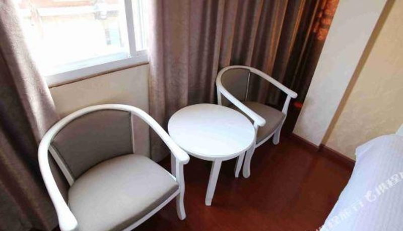 Pokój - Jitai Express Hotel