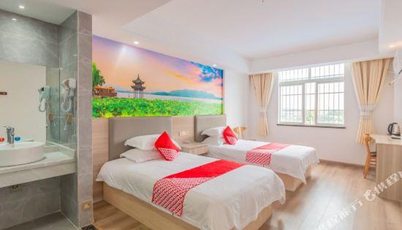 Kamer - Jinbi Huihuang Hotel (Hangzhou Donghu North Road)