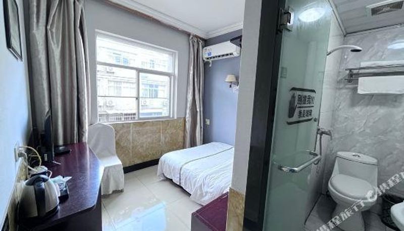 Room - Summit Business Hotel
