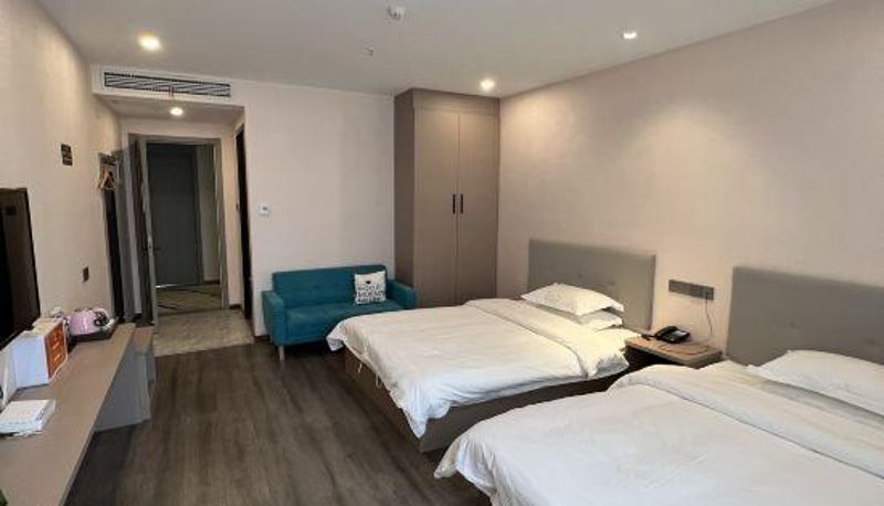 Vista interior - Zhenjiang Mingting Business Theme Hotel