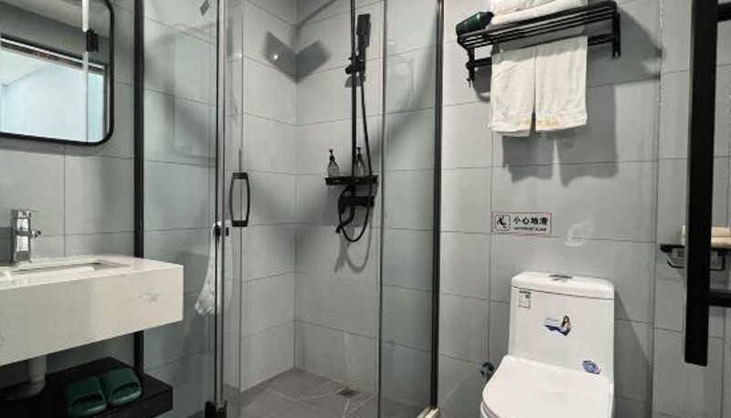 Zimmer - Zhenjiang Mingting Business Theme Hotel