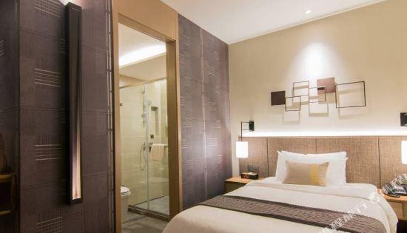 Kamer - Yangzhou)  Wenchang West Road Home Inn Plus (shouxihu store