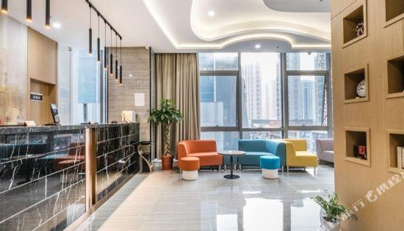 Recepcja - Beisi Hotel (Suzhou Lushanhu Subway Station)