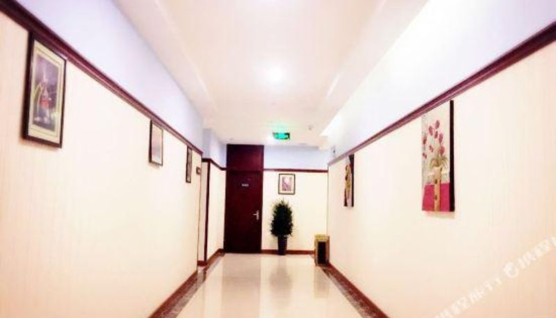 Rezeption - Yuju Hotel (Hengyu Agricultural Products Market)