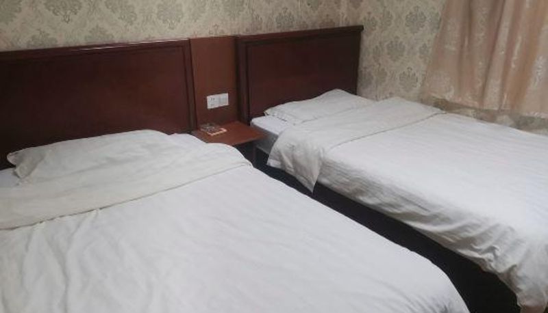Camera - Suzhou Hometown Business Hotel