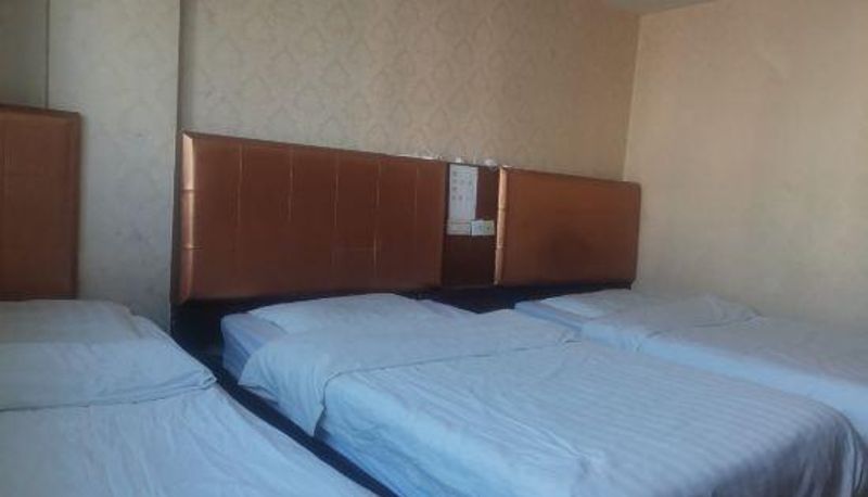 Zimmer - Suzhou Hometown Business Hotel